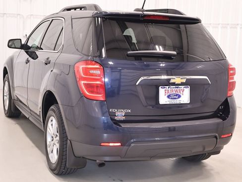 Used 2017 Chevrolet Equinox LT w/ Convenience Package FWD image 8
