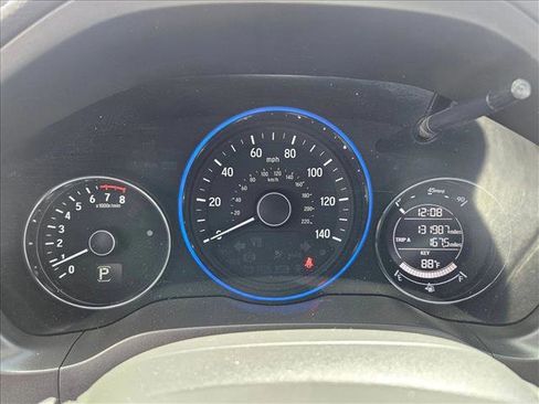 Used 2016 Honda HR-V EX-L image 11