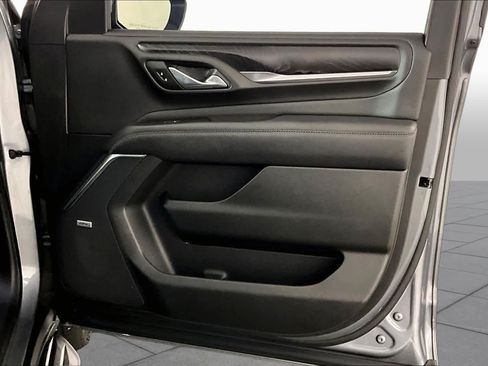 Used 2021 GMC Yukon Denali w/ LPO, Illumination Package RWD image 22