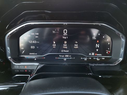 Used 2025 GMC Sierra 1500 SLT image 12