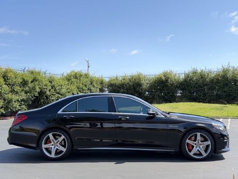 Used 2015 Mercedes-Benz S 63 AMG 4MATIC Sedan image 10