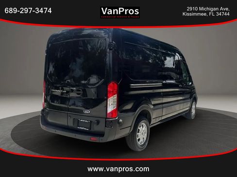 Used 2015 Ford Transit 250 148 Medium Roof RWD image 5