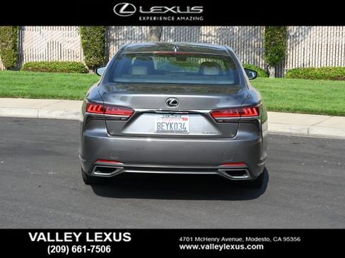 Used 2018 Lexus LS 500 w/ Interior Upgrade Package RWD image 5