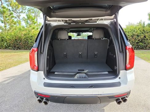 Certified 2023 GMC Yukon Denali Ultimate image 5