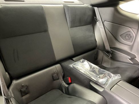 New 2025 Toyota GR86 Premium image 20