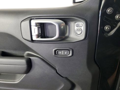 New 2026 Jeep Wrangler Sport S image 28