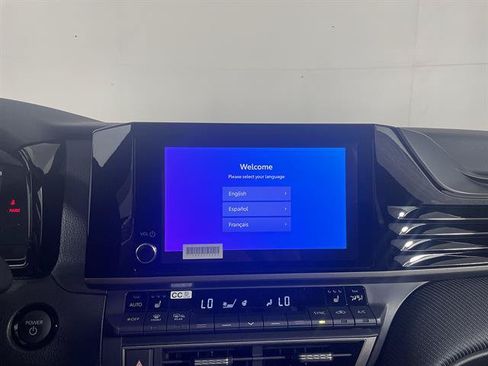 New 2026 Toyota Camry SE AWD/4WD image 17