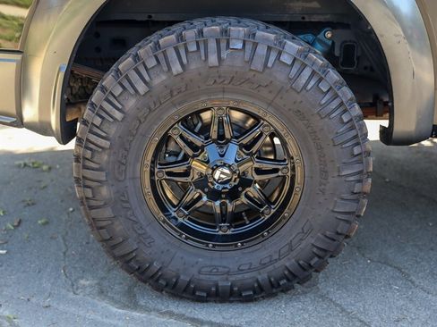 Used 2018 Ford F150 Raptor w/ Equipment Group 802A Luxury AWD/4WD image 14