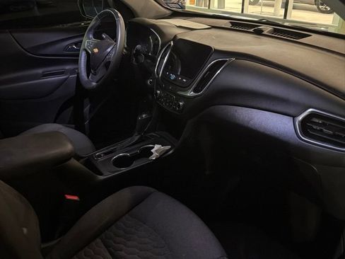 Used 2018 Chevrolet Equinox LT FWD image 10