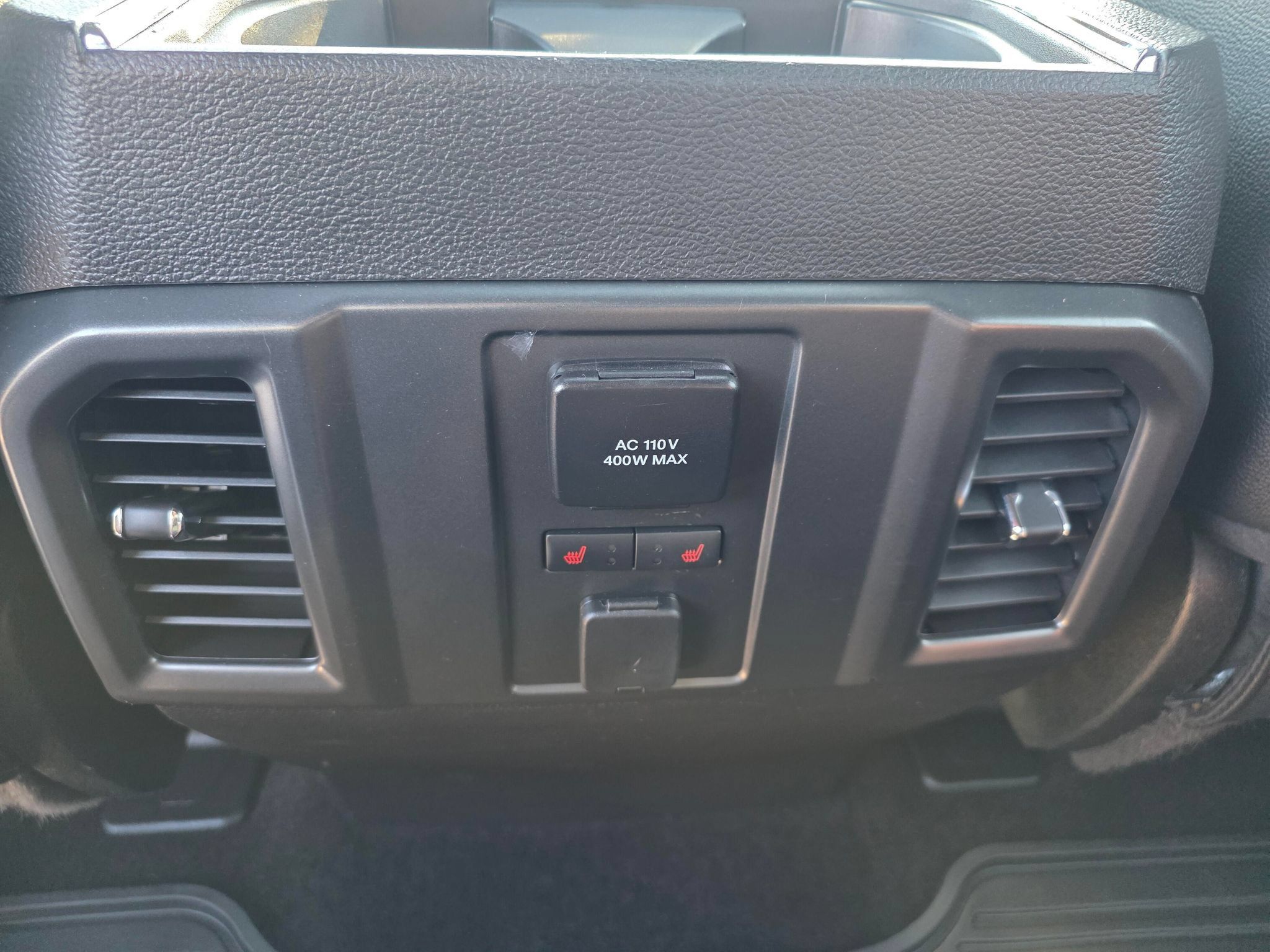 Used 2016 Ford F150 Lariat w/ Equipment Group 502A Luxury AWD/4WD image 34