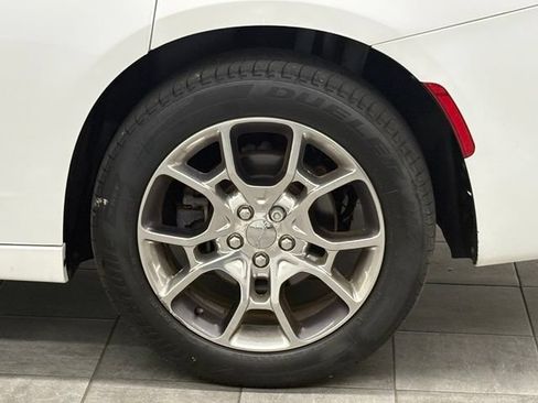 Used 2015 Dodge Charger SXT w/ AWD Plus Group image 7