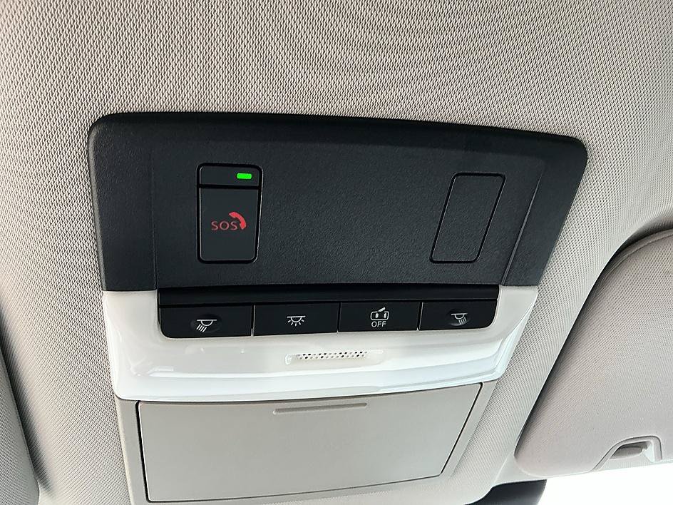 Certified 2022 Nissan Pathfinder SL FWD image 23