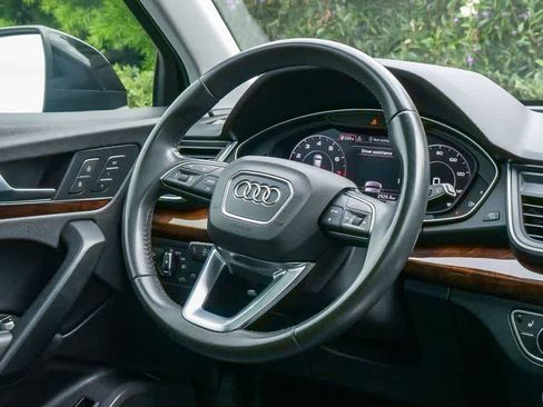 Used 2018 Audi Q5 Premium image 13