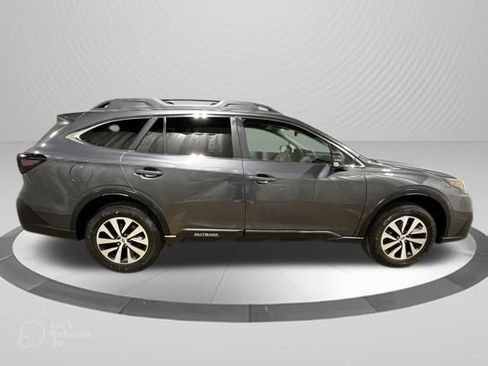 Used 2020 Subaru Outback Premium w/ Popular Package #1 AWD/4WD image 9