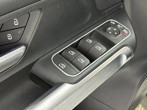 Certified 2023 Mercedes-Benz EQB 300 4MATIC image 14