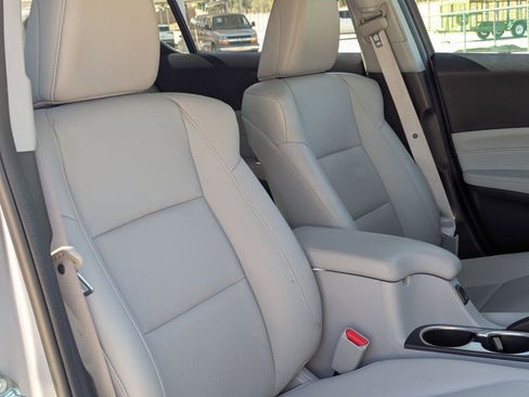 Certified 2016 Acura ILX w/Technology Plus Pkg image 29