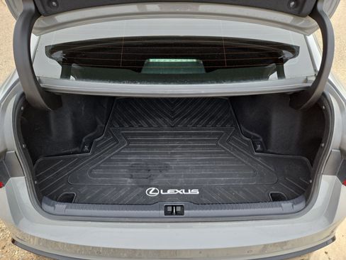 Certified 2024 Lexus IS 350 F Sport image 12