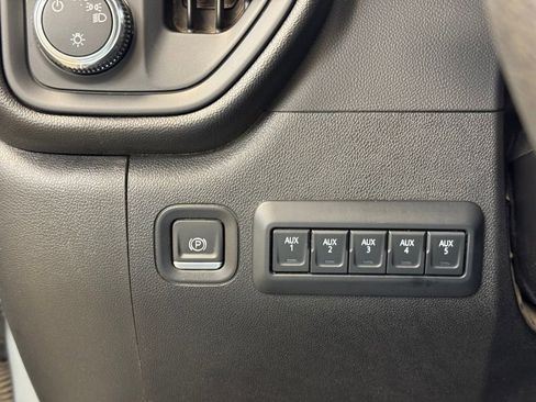 Used 2024 GMC Sierra 3500 Pro AWD/4WD image 24