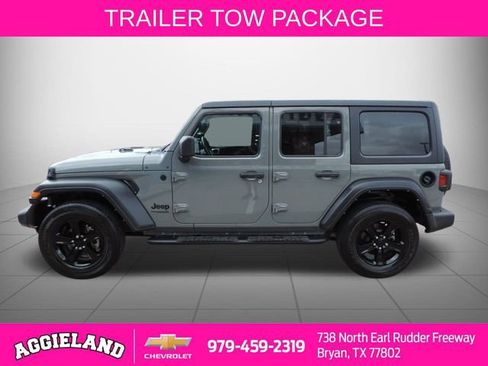 Used 2021 Jeep Wrangler Unlimited Sport image 7
