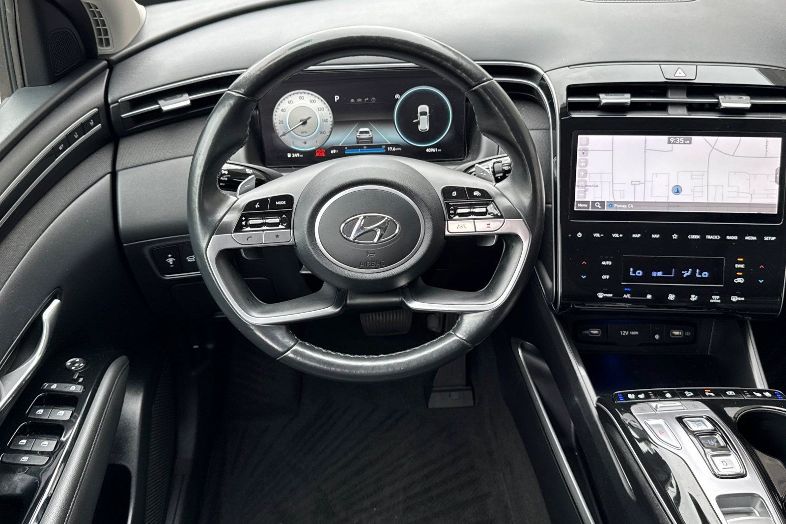 Used 2022 Hyundai Tucson Limited w/ Cargo Package AWD/4WD image 32