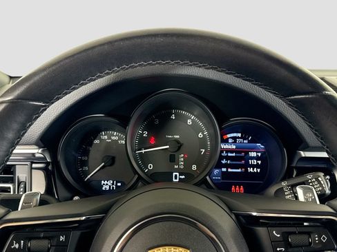 Used 2023 Porsche Macan Turbo AWD/4WD image 10