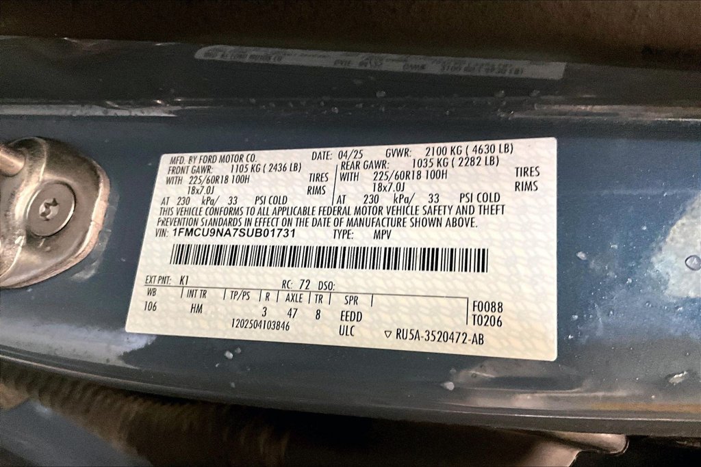 Used 2025 Ford Escape ST-Line Select AWD/4WD image 33