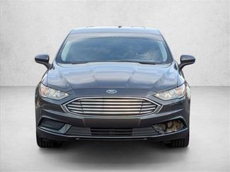 Used 2018 Ford Fusion SE video 2