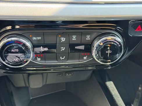 New 2026 Chevrolet Trax LT w/ Driver Confidence Package FWD image 17