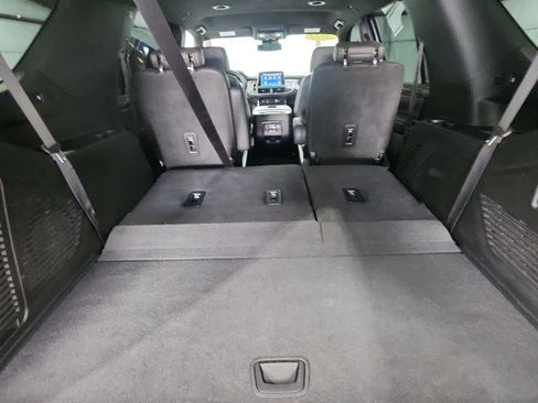 Used 2023 Chevrolet Tahoe LT w/ Luxury Package image 40