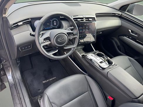 Used 2024 Hyundai Tucson Limited image 18