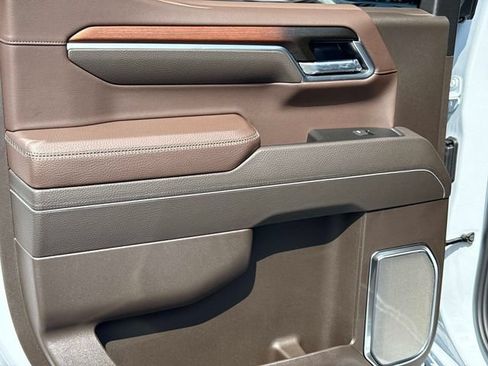 New 2026 GMC Sierra 1500 Denali w/ Technology Package AWD/4WD image 11
