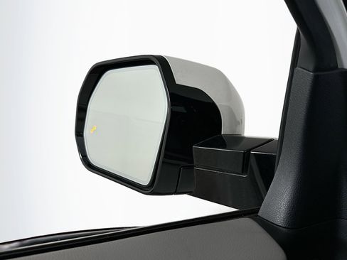 Used 2024 Toyota Tundra Limited image 16