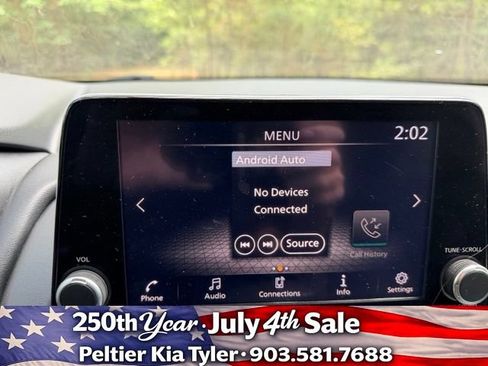 Used 2024 Nissan Rogue S FWD image 17