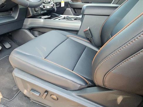 New 2025 Ford F350 Lariat w/ Lariat Ultimate Package image 4