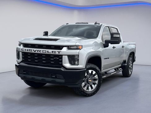 Used 2021 Chevrolet Silverado 2500 Custom w/ Custom Value Package image 2