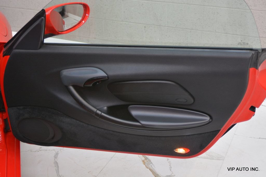 Used 1999 Porsche Boxster RWD image 18