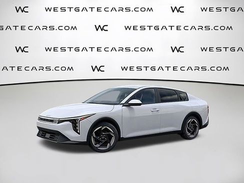New 2025 Kia K4 EX image 4