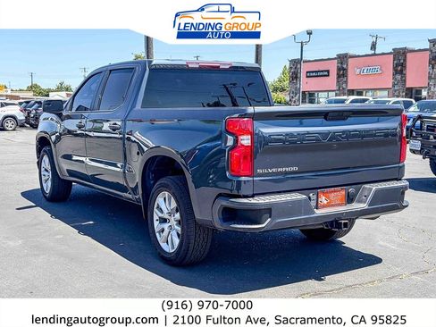Used 2021 Chevrolet Silverado 1500 Custom w/ Safety Confidence Package RWD image 2