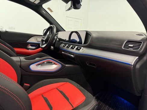 Used 2024 Mercedes-Benz GLE 63 AMG S image 19