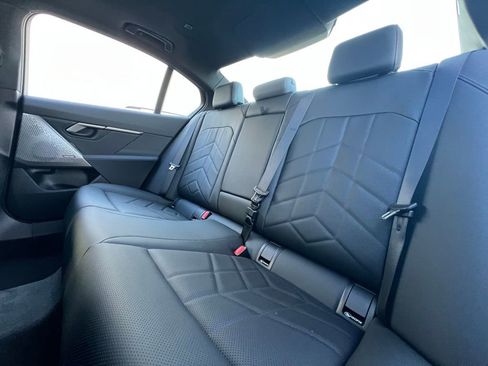 New 2026 BMW 530i xDrive w/ M Sport Package image 32