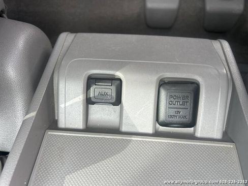 Used 2011 Honda CR-V EX image 21