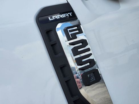 New 2026 Ford F250 Lariat AWD/4WD image 12