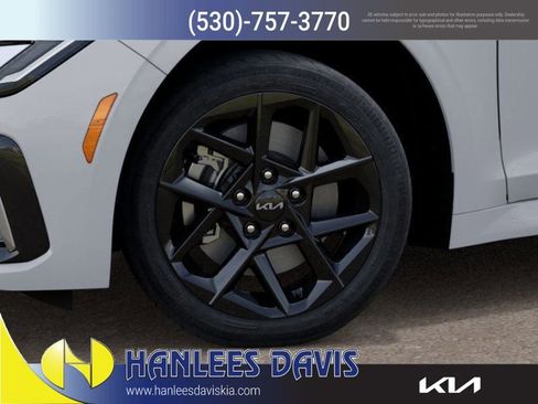 New 2026 Kia K5 LXS image 9