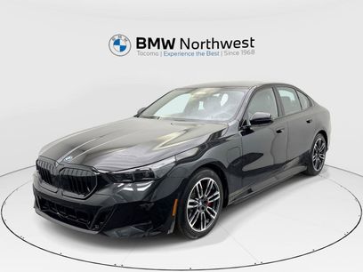 New 2026 BMW 550e xDrive w/ Executive Package