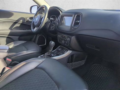 Used 2019 Jeep Compass Latitude w/ Cold Weather Group image 24