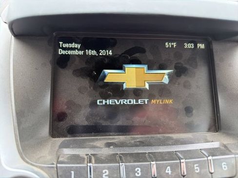 Used 2017 Chevrolet Equinox LT w/ Convenience Package AWD/4WD image 12