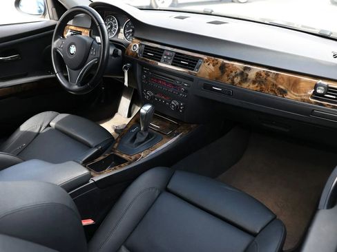 Used 2008 BMW 328i Coupe image 16