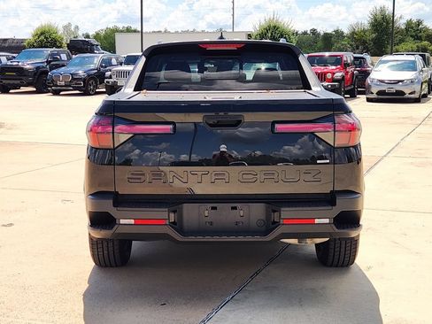 Used 2022 Hyundai Santa Cruz SEL w/ Activity Package AWD/4WD image 7