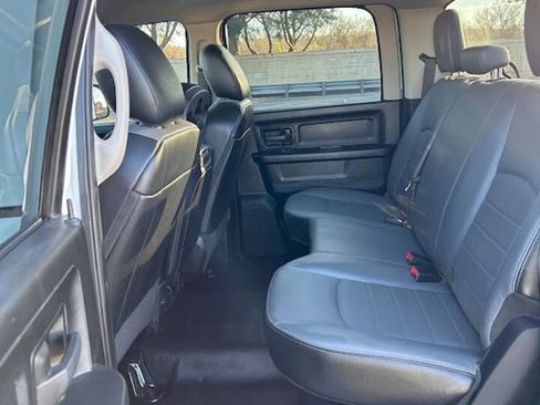 Used 2022 RAM 1500 Tradesman w/ Chrome Appearance Group image 14