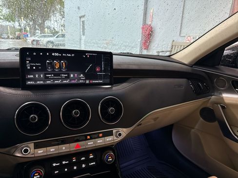 Used 2022 Kia Stinger GT2 image 40